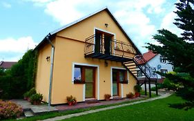 Pokoje nad Potokiem